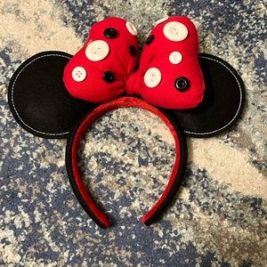 Disney Parks Minnie Mouse Button Bow Ear Headband